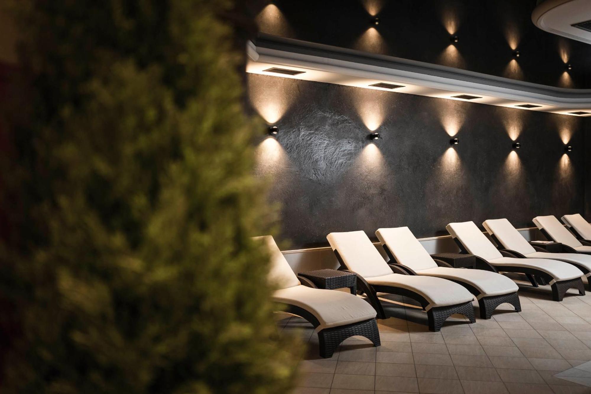 Hotel Sonnenburg Мерано Экстерьер фото